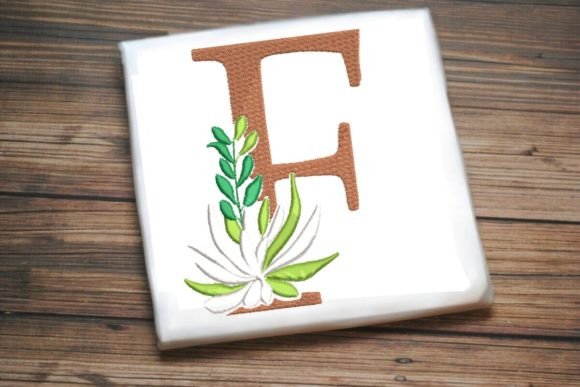 F Letter Greenery Monogram: A Craft Fair Review