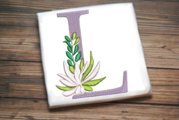 Review: L Letter Greenery Monogram for Boutique Sweatshirts