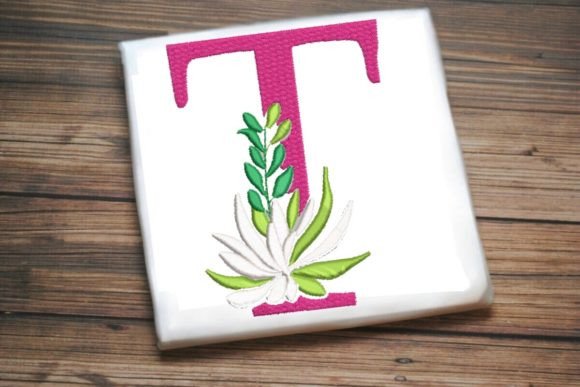 Review: T Letter Decorative Greenery Alphabet Monogram